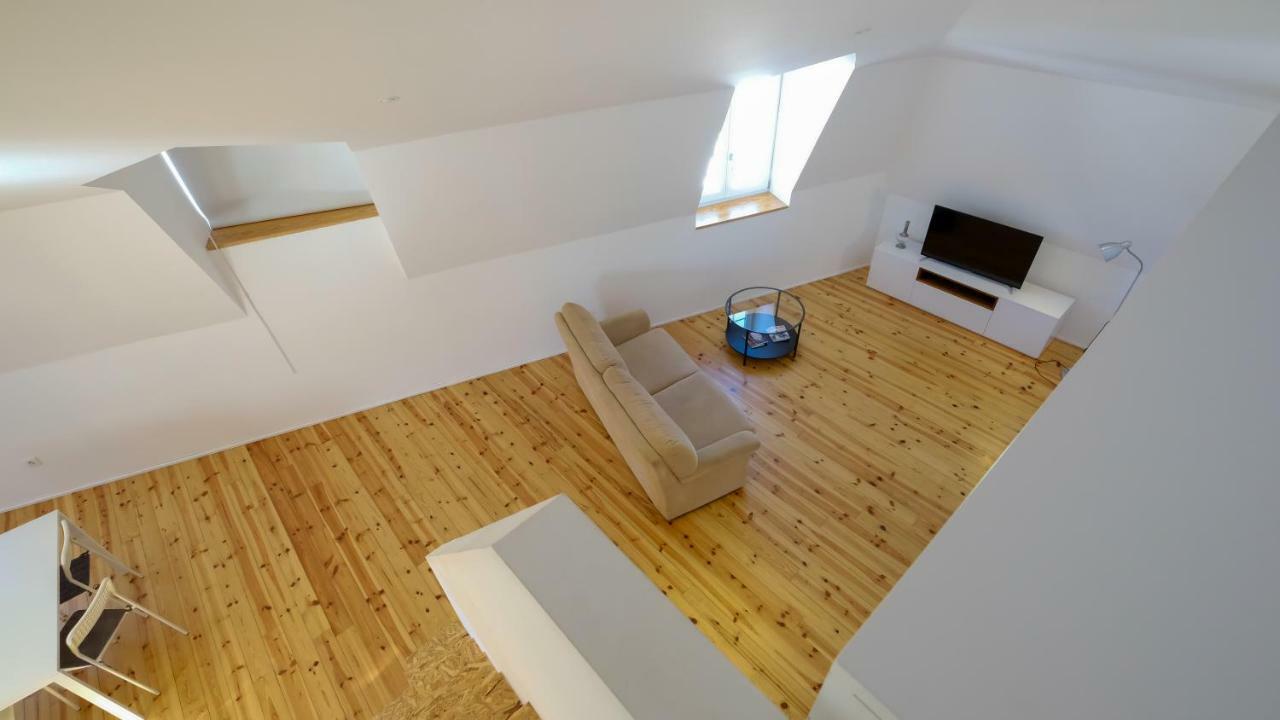 Apartamentos Premium Familiares - Loft Guesthouse Bemyguest فيزيو المظهر الخارجي الصورة