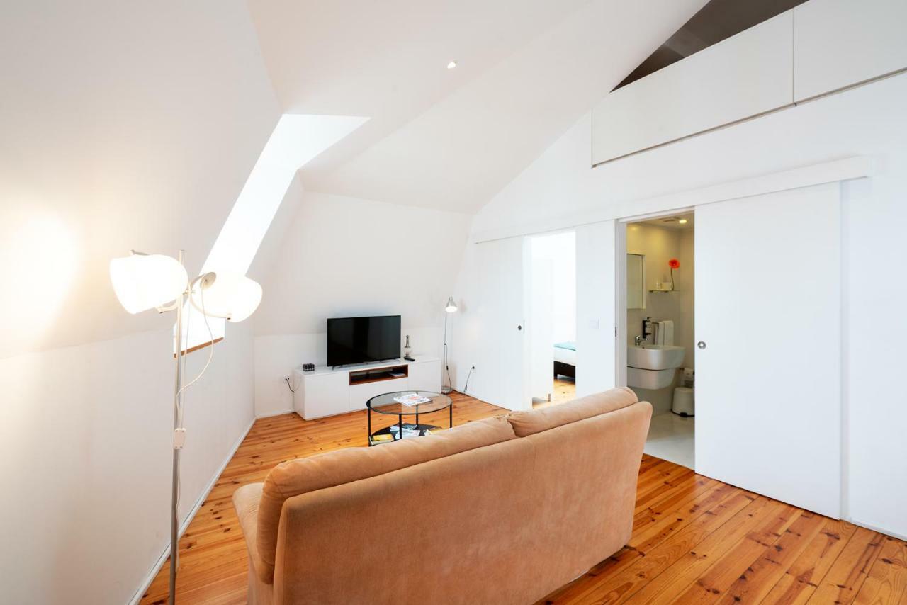 Apartamentos Premium Familiares - Loft Guesthouse Bemyguest فيزيو المظهر الخارجي الصورة